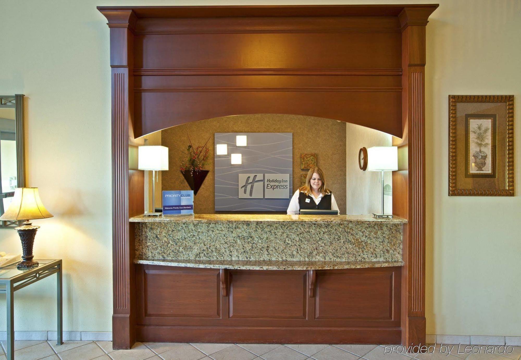 Baymont By Wyndham Litchfield Hotel Interieur foto